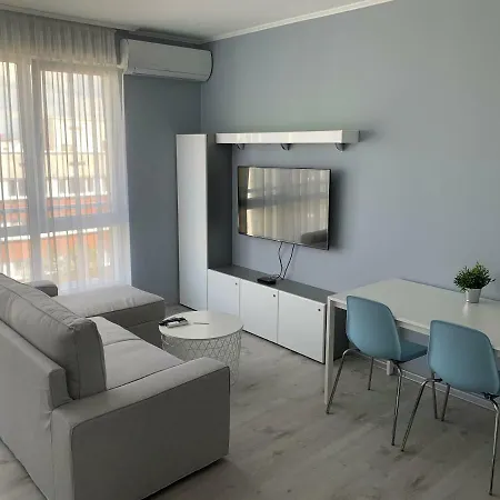 Blue Laguna Private Parking & 2 Bedrooms Apartamento Sófia