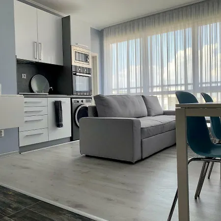 Blue Laguna Private Parking & 2 Bedrooms Sofia