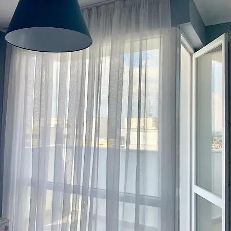 Apartment Blue Laguna Private Parking & 2 Bedrooms